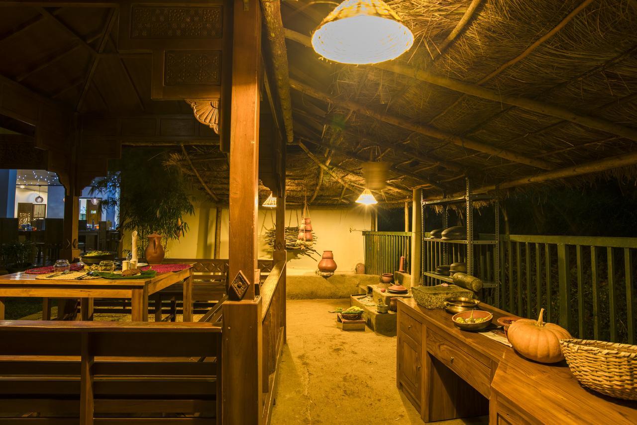 Olive Golden Ridge Resort Chinnakanal Exterior foto