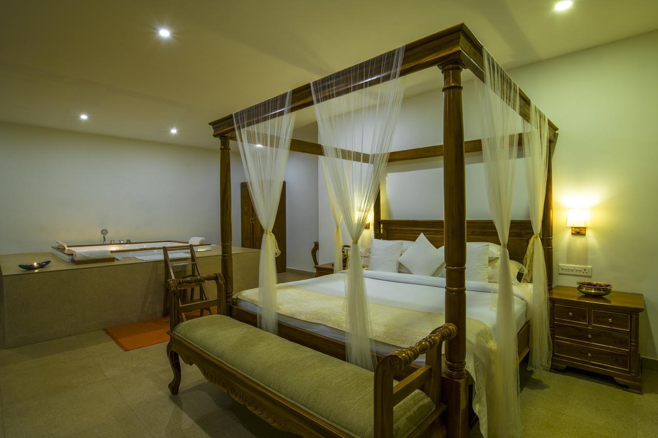 Olive Golden Ridge Resort Chinnakanal Exterior foto
