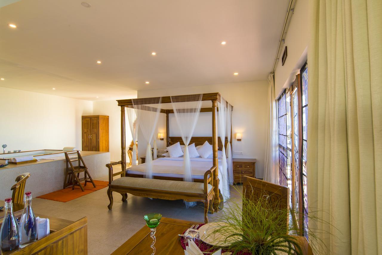 Olive Golden Ridge Resort Chinnakanal Exterior foto